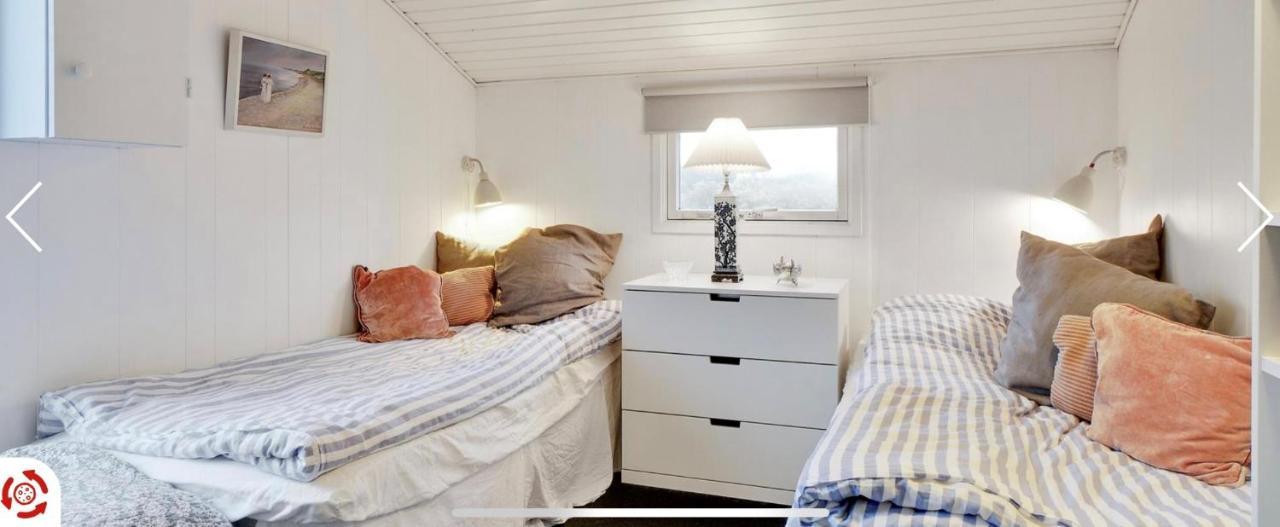 Sommerhus I Blokhus Helt Taet Pa By Og Strand Экстерьер фото